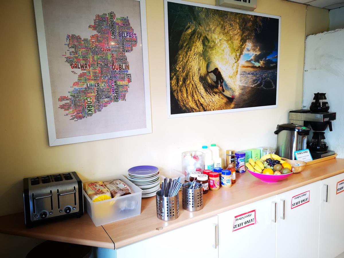 Rougey Lodge Hostel Бундоран Екстериор снимка
