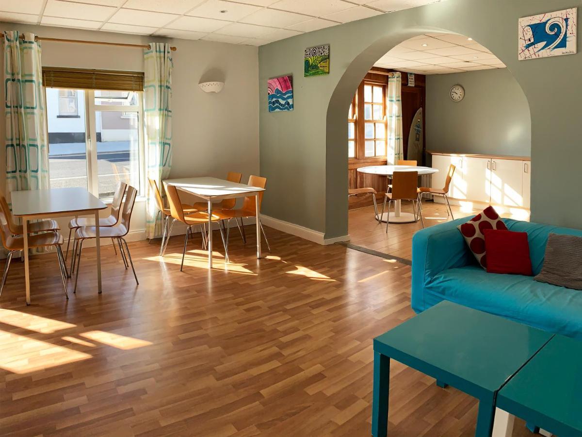 Rougey Lodge Hostel Бундоран Екстериор снимка