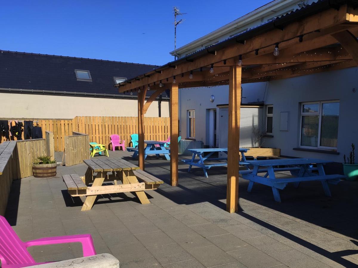 Rougey Lodge Hostel Бундоран Екстериор снимка
