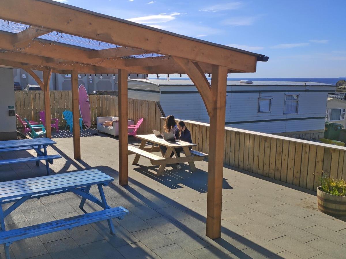 Rougey Lodge Hostel Бундоран Екстериор снимка